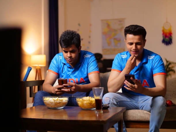 How to play casino online safely?