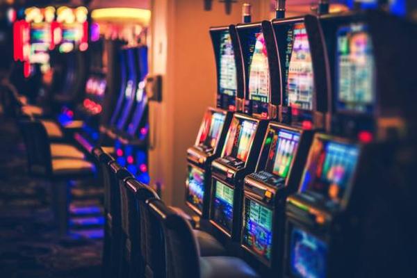 How Players Customize Their Singapore online casino Experience